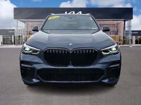 Used 2022 BMW X5 xDrive40i w/ M Sport Package AWD/4WD image 2