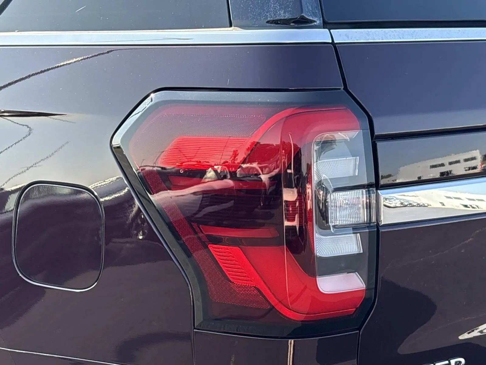 Used 2024 Ford Expedition Limited RWD image 10