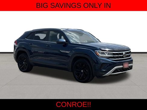 Used 2021 Volkswagen Atlas Cross Sport SE FWD image 3