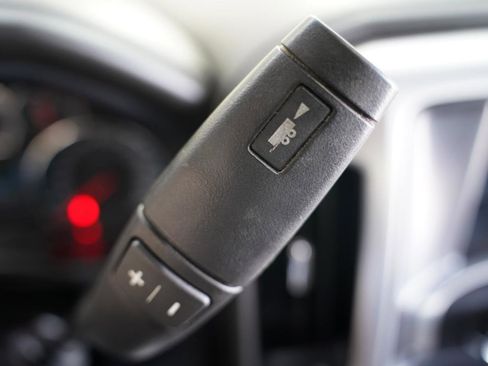 Used 2018 GMC Sierra 1500 SLT image 15