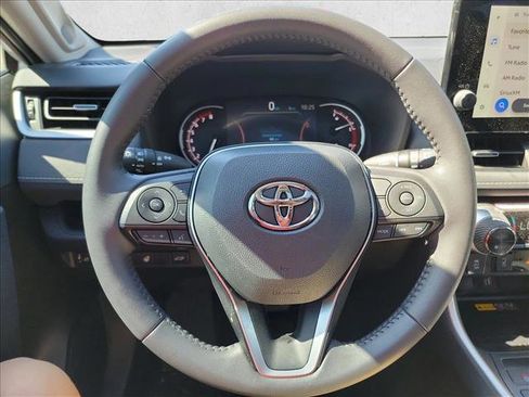 Used 2025 Toyota RAV4 XLE Premium FWD image 20