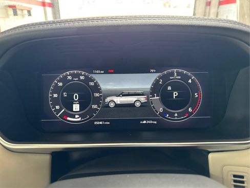 Used 2018 Land Rover Range Rover HSE AWD/4WD image 16
