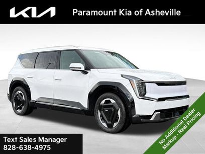 New 2026 Kia EV9 Land