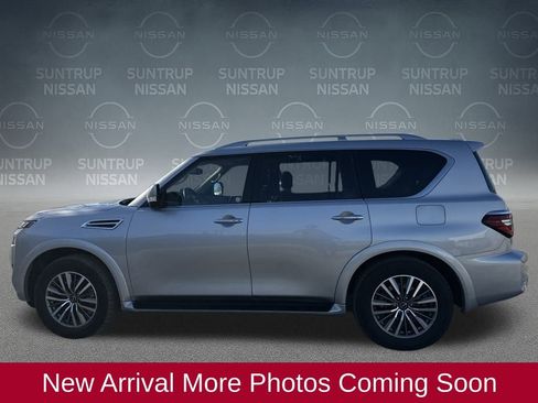 Used 2024 Nissan Armada SL image 2