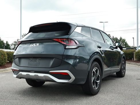 Used 2024 Kia Sportage LX FWD image 4