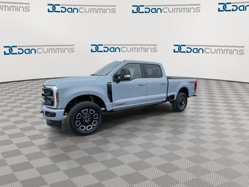 New 2026 Ford F250 Platinum AWD/4WD image 4