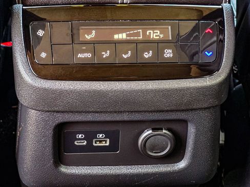 Used 2023 INFINITI QX60 Pure FWD image 33