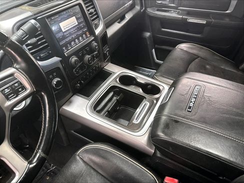 Used 2016 RAM 2500 Limited AWD/4WD image 21