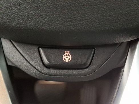 Used 2025 BMW X4 xDrive30i image 19