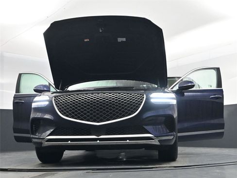 Used 2025 Genesis GV70 2.5T image 31