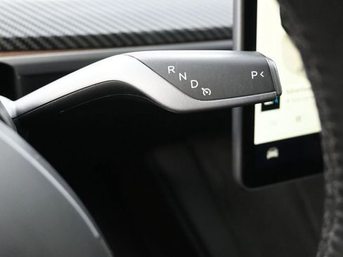 Used 2023 Tesla Model Y Long Range AWD/4WD image 21