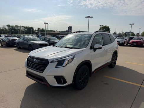 Used 2023 Subaru Forester Sport AWD/4WD image 7