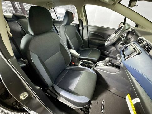 Certified 2025 Nissan Versa SV w/ Trunk Package image 22