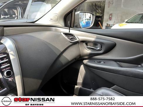 Certified 2020 Nissan Murano SL w/ Moonroof Package image 28