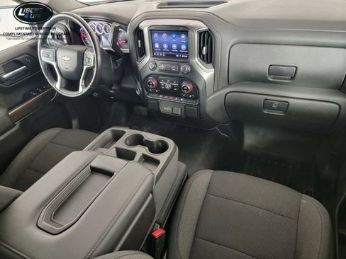 Used 2021 Chevrolet Silverado 1500 LT AWD/4WD image 32