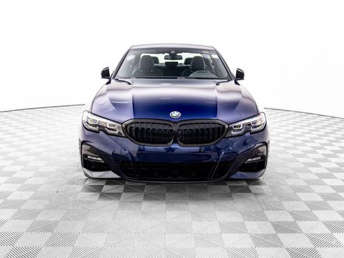 Certified 2022 BMW 330i xDrive Sedan w/ M Sport Package image 8