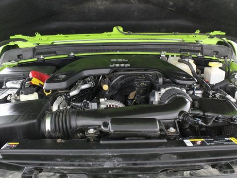 Used 2021 Jeep Gladiator Mojave image 15