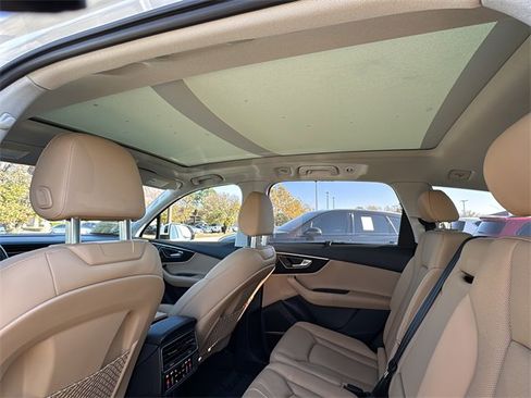 Used 2021 Audi Q7 3.0T Prestige w/ Prestige Package image 13