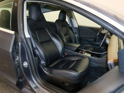 Used 2020 Tesla Model 3 Long Range image 56