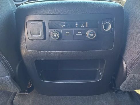 Used 2016 Chevrolet Tahoe LS RWD image 31