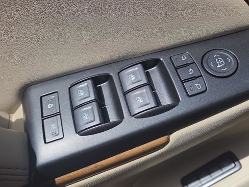 Used 2020 GMC Yukon Denali AWD/4WD image 34