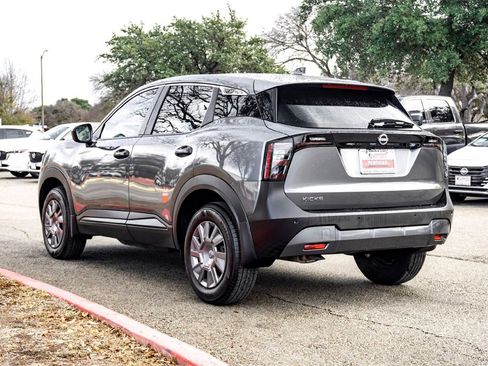 Used 2025 Nissan Kicks S image 7