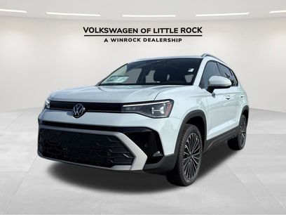 New 2025 Volkswagen Taos SE