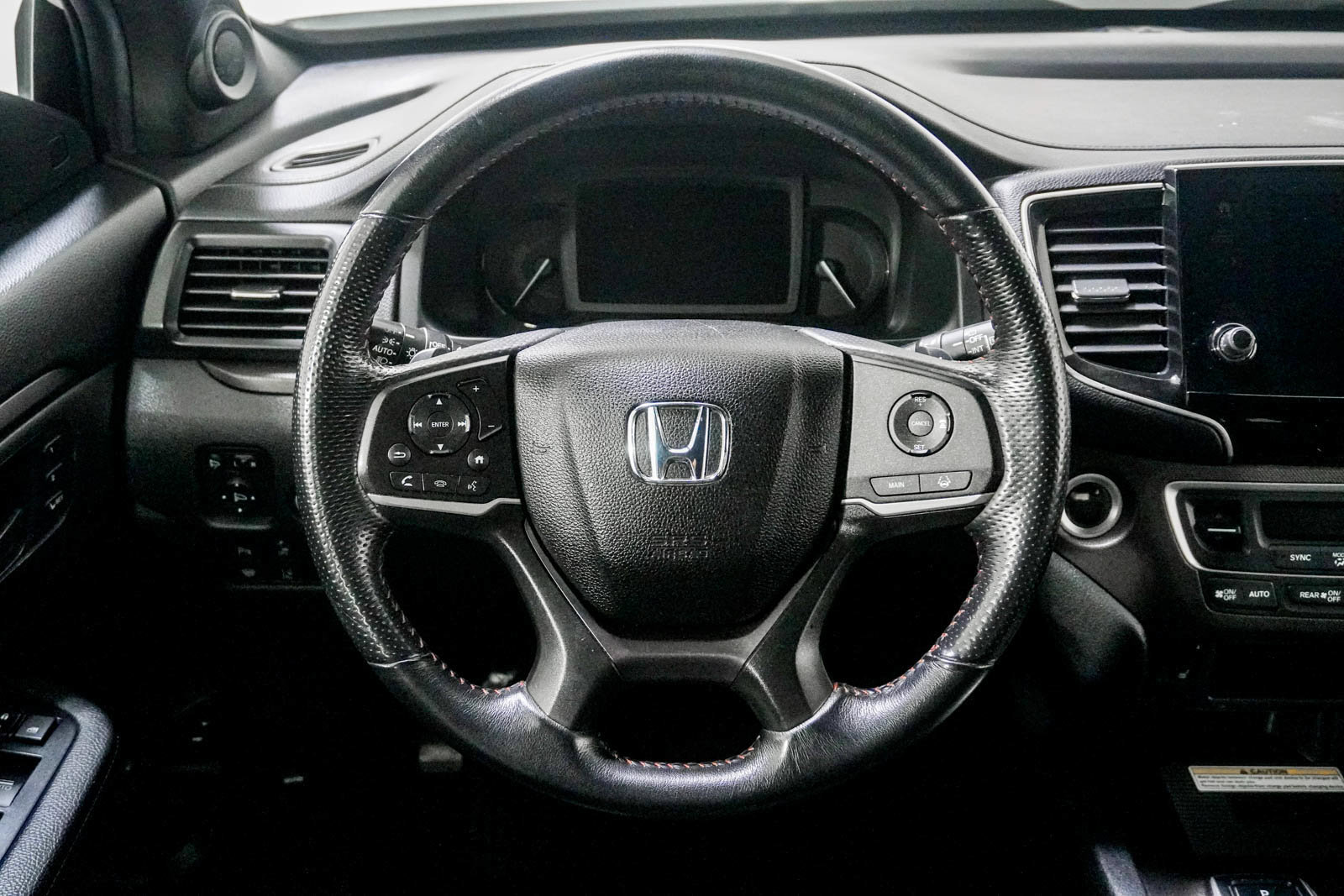 Used 2022 Honda Passport TrailSport image 22