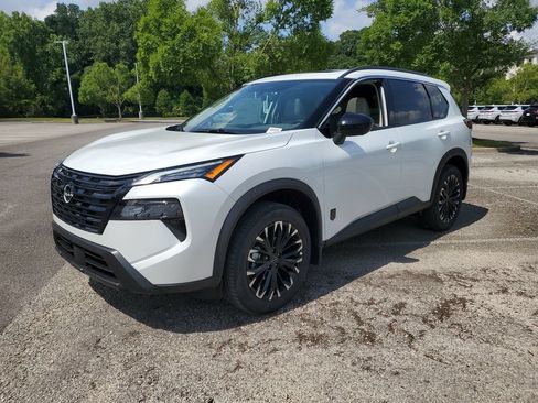 New 2026 Nissan Rogue Dark Armor FWD image 2