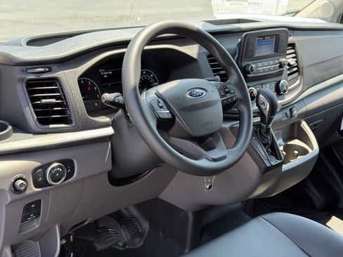 New 2025 Ford Transit 250 148 Medium Roof image 16