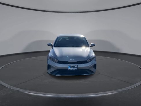 Used 2024 Kia Forte LXS image 3