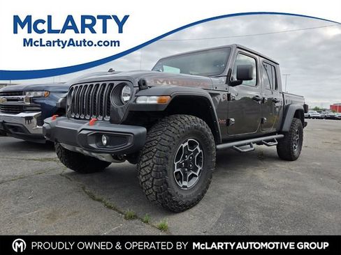 Used 2023 Jeep Gladiator Mojave w/ Cold Weather Group AWD/4WD image 1