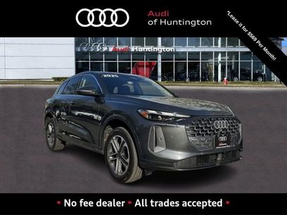 Used 2025 Audi Q5 Premium w/ Convenience Package