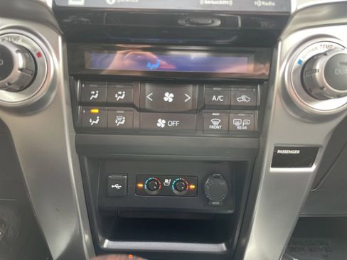 Certified 2024 Toyota 4Runner Limited image 27