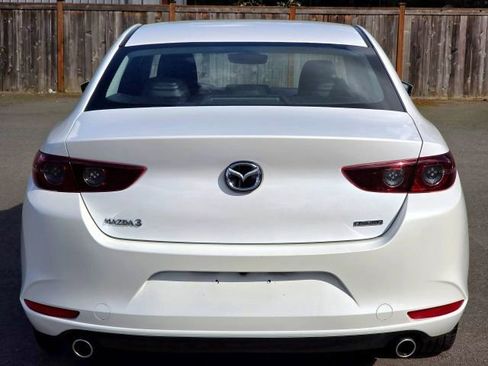 Used 2020 MAZDA MAZDA3 Select image 6
