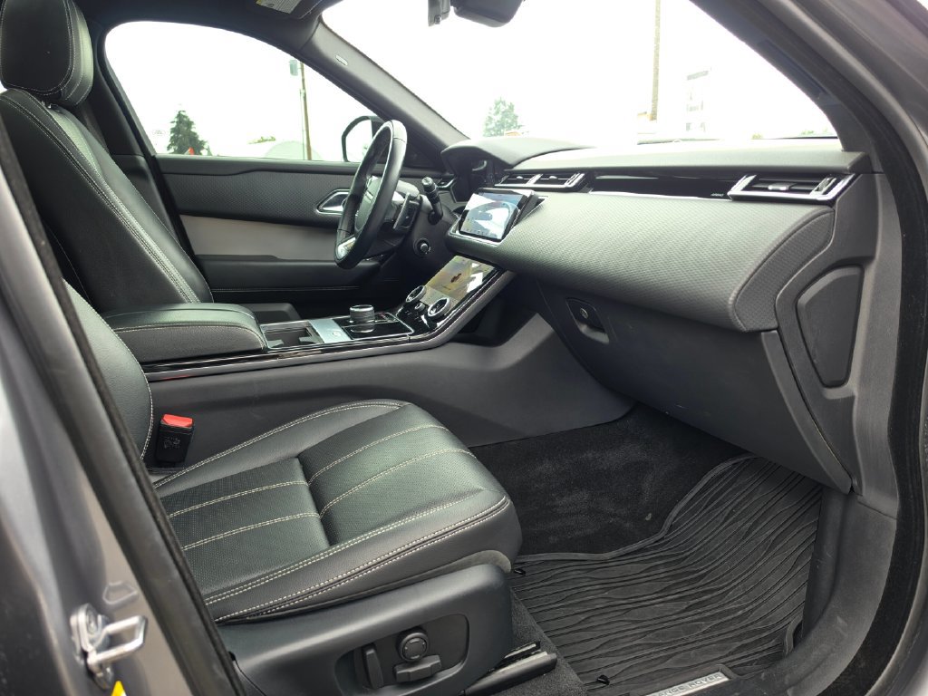 Used 2020 Land Rover Range Rover Velar R-Dynamic S AWD/4WD image 15