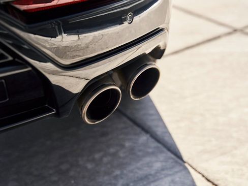 Used 2023 Lamborghini Urus S image 13