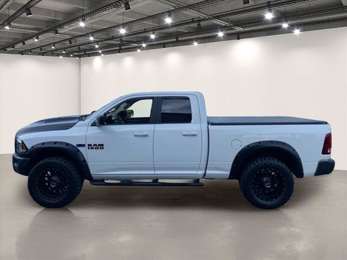Used 2019 RAM 1500 Warlock AWD/4WD image 4
