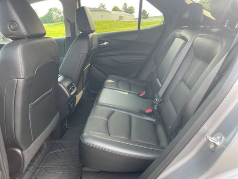 Used 2023 Chevrolet Equinox Premier AWD/4WD image 28