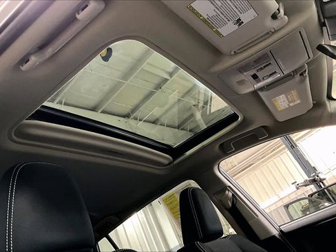 Used 2018 Toyota RAV4 XLE w/ Plus Extra Value Package image 14