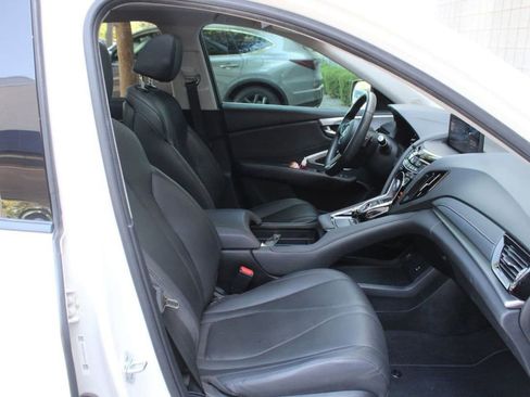 Used 2024 Acura RDX SH-AWD image 12