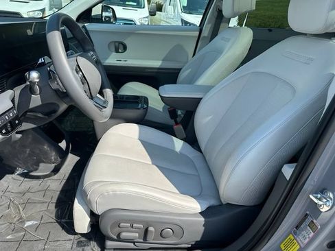 Used 2025 Hyundai Ioniq 5 Limited AWD/4WD image 21