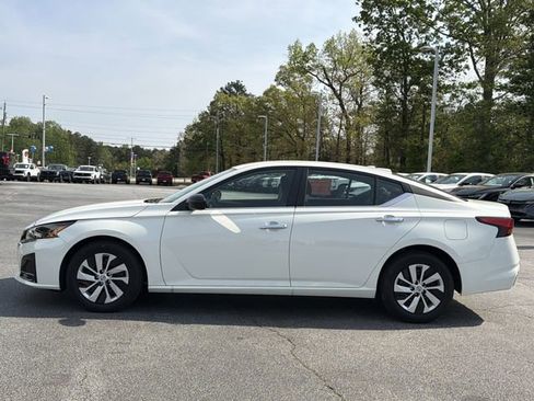 Certified 2025 Nissan Altima 2.5 S FWD image 21