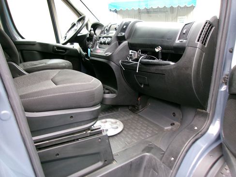 Used 2019 RAM ProMaster 2500 image 11