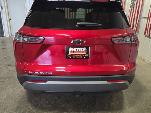 New 2026 Chevrolet Equinox LT image 7