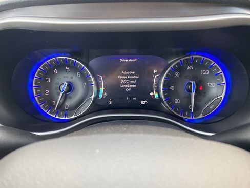 New 2026 Chrysler Pacifica Select w/ S Appearance Package image 24