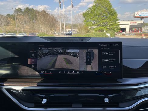 Certified 2025 BMW X5 sDrive40i w/ M Sport Package image 25