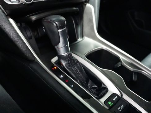 Used 2021 Honda Accord Sport Special Edition image 13