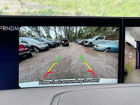 New 2025 Lincoln Navigator Reserve AWD/4WD image 16