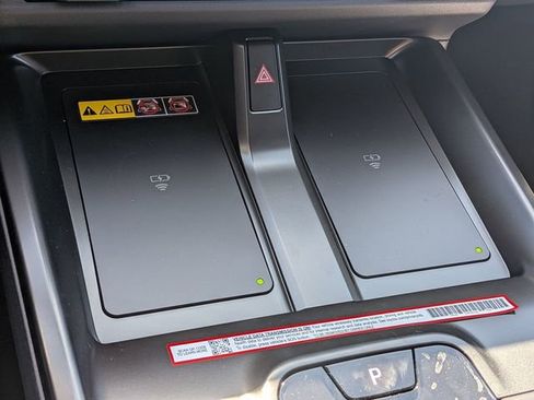 New 2026 Subaru Solterra AWD/4WD image 13